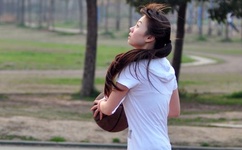 老婆说她想尝试多人怎么回复她